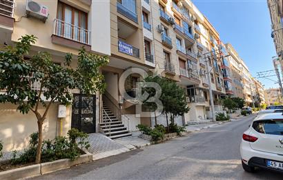 Karşıyaka Şemikler 2+1 Kapalı Mutfak Satılık Daire