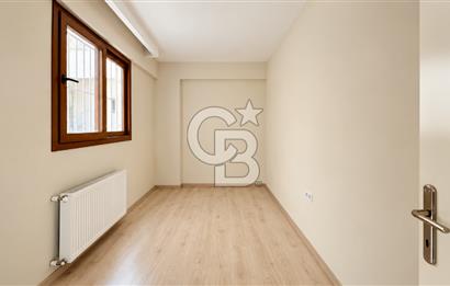 Karşıyaka Şemikler 2+1 Kapalı Mutfak Satılık Daire