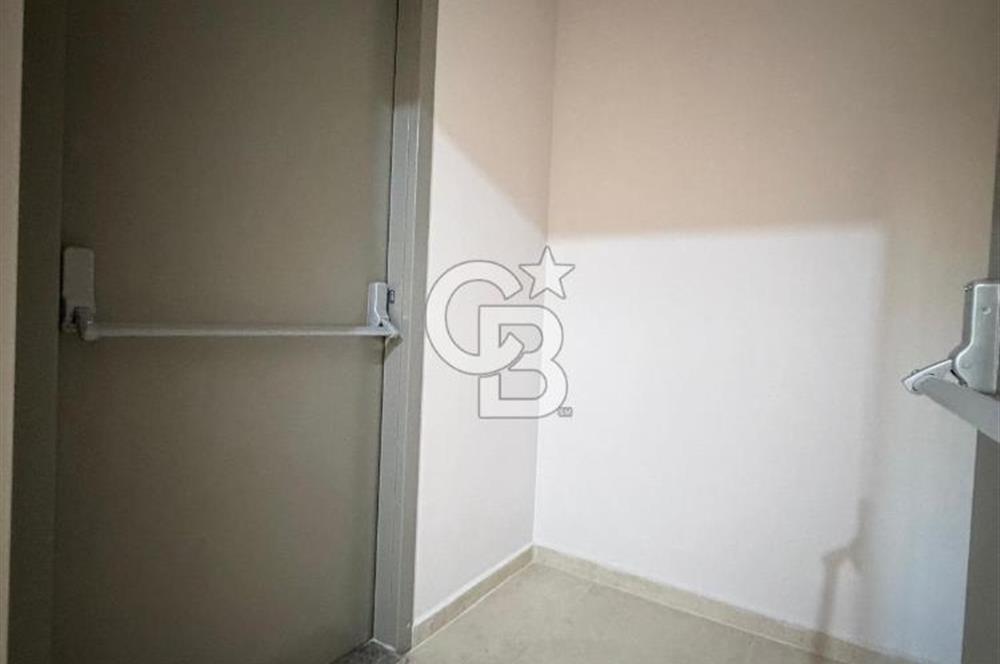 Erenköy’de yeni bitmiş binada balkonlu ebeveynli 3+1