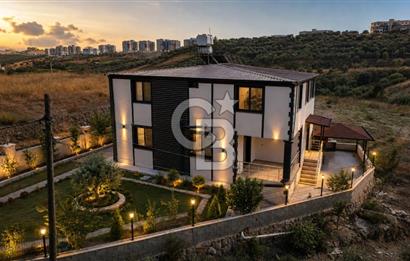 KARAAİLİDE 476 M² KÖŞE PARSELDE 280 M² LÜKS DUBLEKS VİLLA