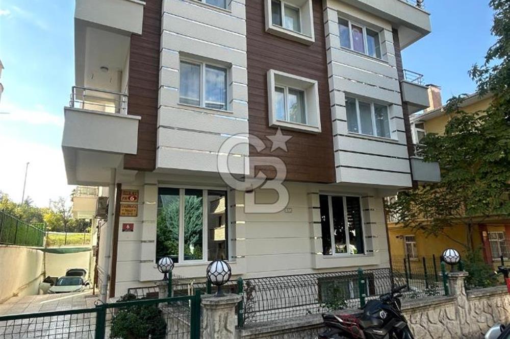 Gazi Mahallesinde Satılık 3+1/ 2 Banyolu  Masrafsız Ters Dubleks