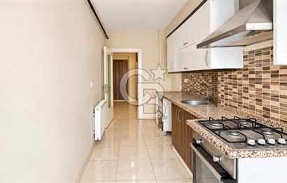 Karşıyaka Şemikler 2+1 Kapalı Mutfak Satılık Daire