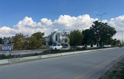 Gölbaşı Karşıyaka’da Cadde Cepheli Müstakil Konut Parseli  