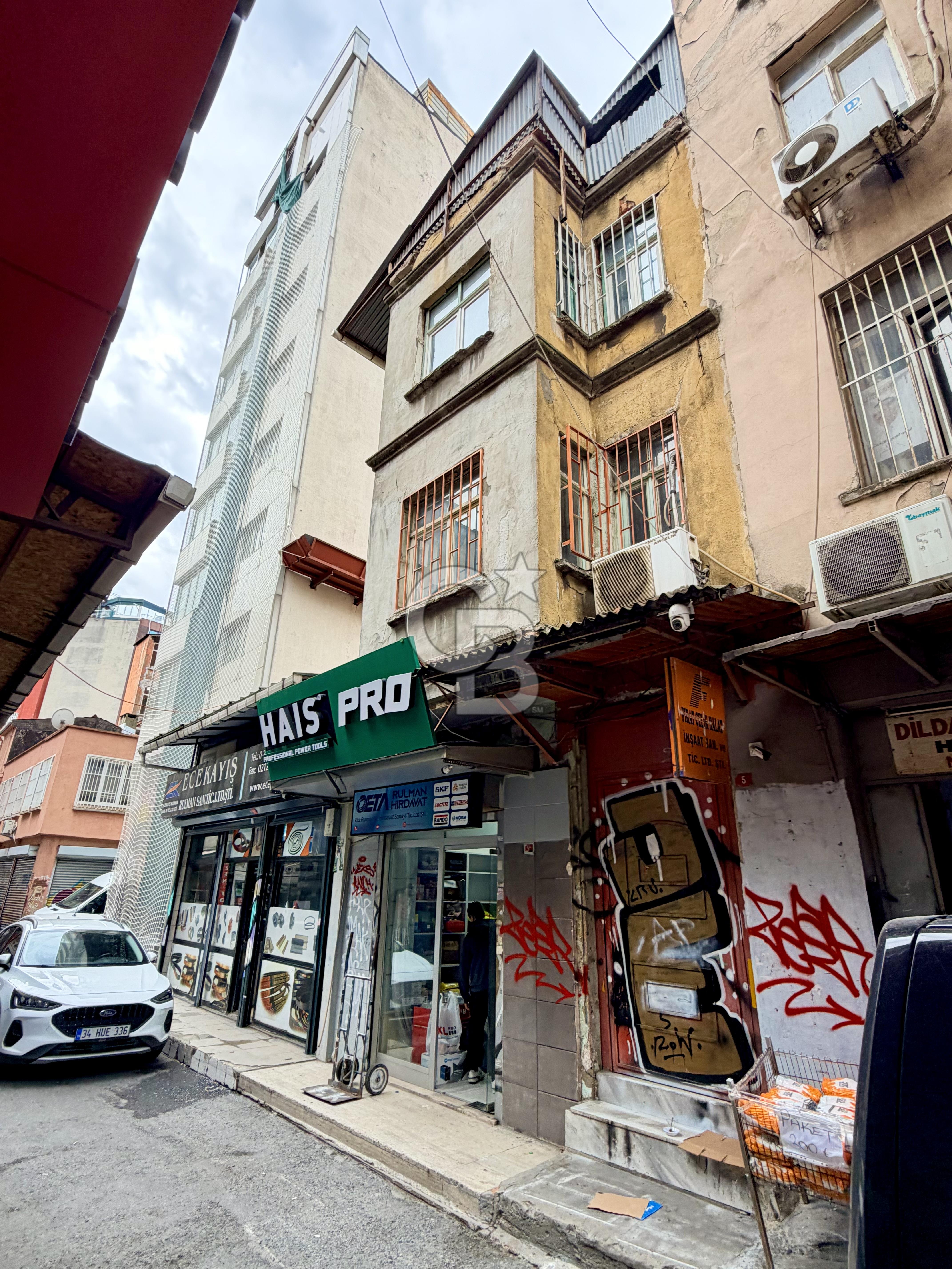 KARAKÖY PERŞEMEBE PAZARI KİRALIK KONUT/OFİS/BÜRO/DEPO