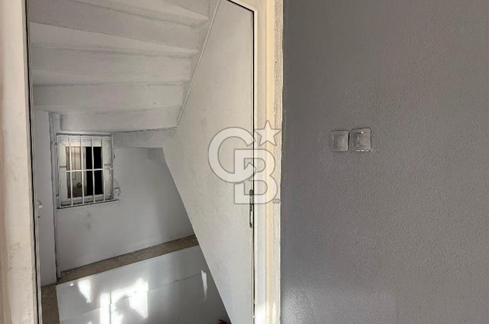 Kağıthane Gürsel Mah. Satılık 2 Katlı Depolu Dükkan
