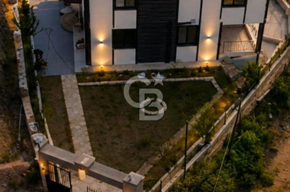 KARAAİLİDE 476 M² KÖŞE PARSELDE 280 M² LÜKS DUBLEKS VİLLA