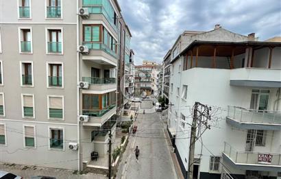Karşıyaka Nergizde Geniş 1+1 Kiralık Daire 