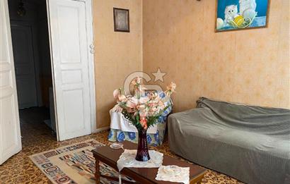 125 m² Detached House for Sale on Müteselsim Street in Kocamustafapaşa
