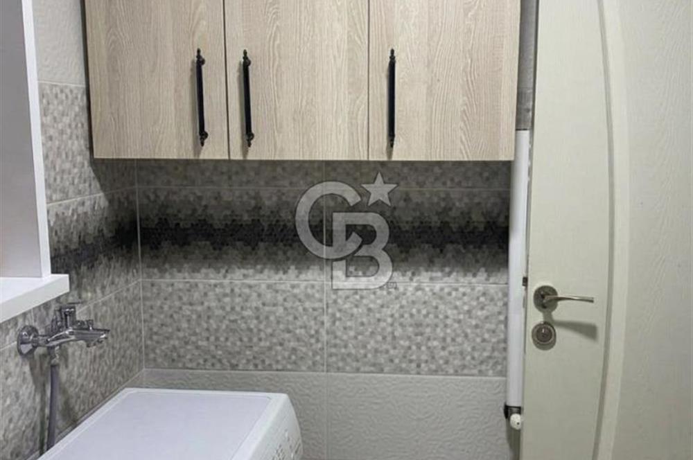 LAPSEKİ CUMHURİYET MAH. CADDE ÜZERİ EŞYALI 1+1 SATILIK DAİRE