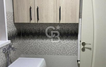 LAPSEKİ CUMHURİYET MAH. CADDE ÜZERİ EŞYALI 1+1 SATILIK DAİRE