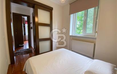 CİHANGİR PÜRTELAŞ SOKAK'TA DENİZ MANZARALI 2+1 SATILIK DAİRE