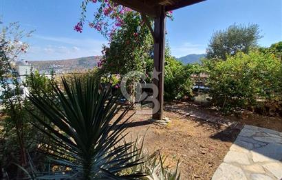BODRUM GÜNDOĞAN DENİZ MANZARALI EŞYALI YILLIK KİRALIK TRİPLEKS