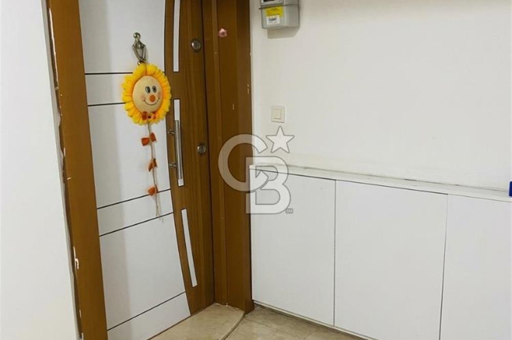 LAPSEKİ CUMHURİYET MAH. CADDE ÜZERİ EŞYALI 1+1 SATILIK DAİRE