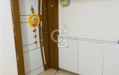 LAPSEKİ CUMHURİYET MAH. CADDE ÜZERİ EŞYALI 1+1 SATILIK DAİRE