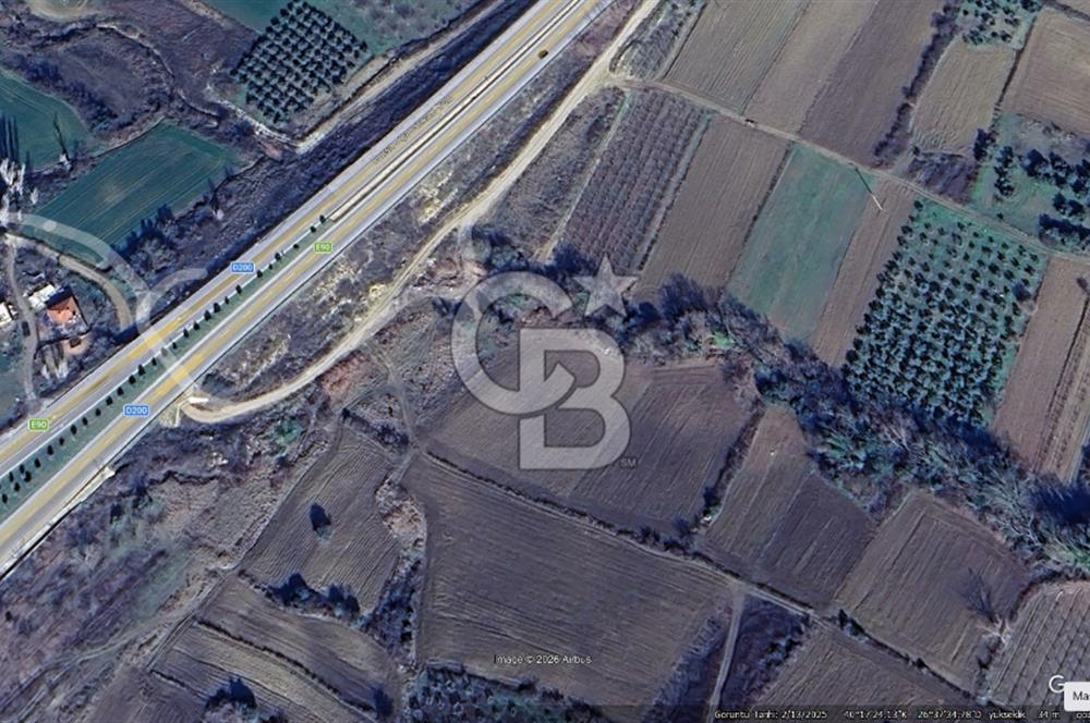 LAPSEKİ SULUCADA 3.567 M² SATILIK TARLA