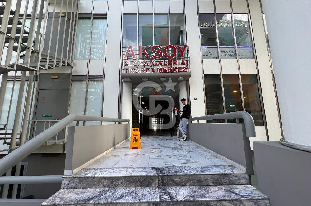 Alsancak Aksoy Plaza'da Kurumsal Kiracılı Satılık Kat Ofisi