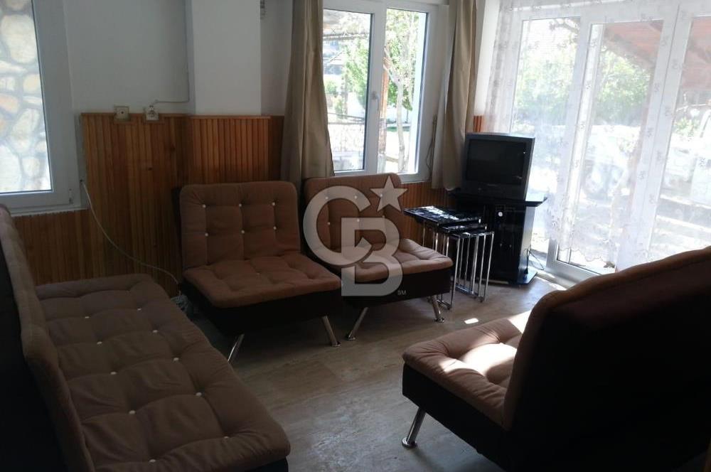 DATÇA BURGAZDA DENİZE ÇOK YAKIN EŞYALI KİRALIK TRİPLEKS VİLLA