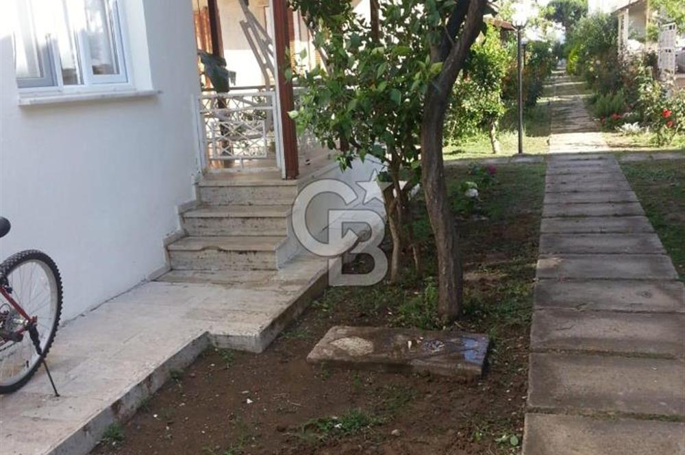DATÇA BURGAZDA DENİZE ÇOK YAKIN EŞYALI KİRALIK TRİPLEKS VİLLA