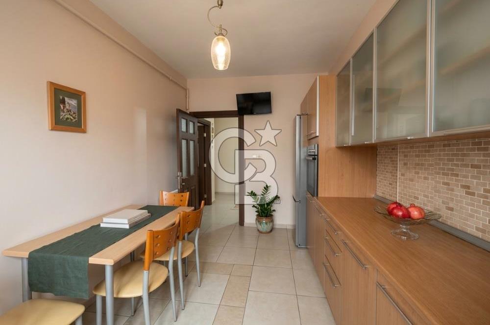 ATAŞEHİR ATAKUZEY SİTESİ'NDE 150 M² 4+1 SATILIK 6. KAT OTOPARKLI