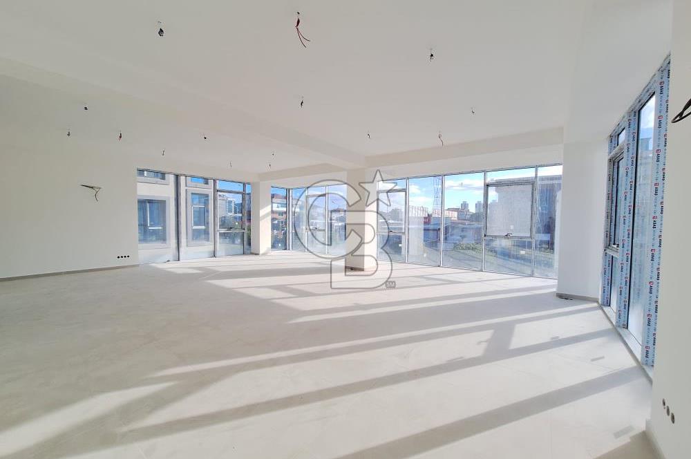 Cadde Üzeri Komple Kiralık 0 Plaza