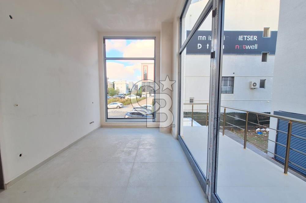 Cadde Üzeri Komple Kiralık 0 Plaza