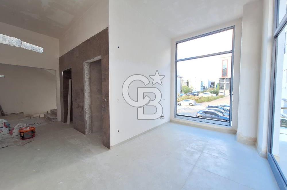 Cadde Üzeri Komple Kiralık 0 Plaza