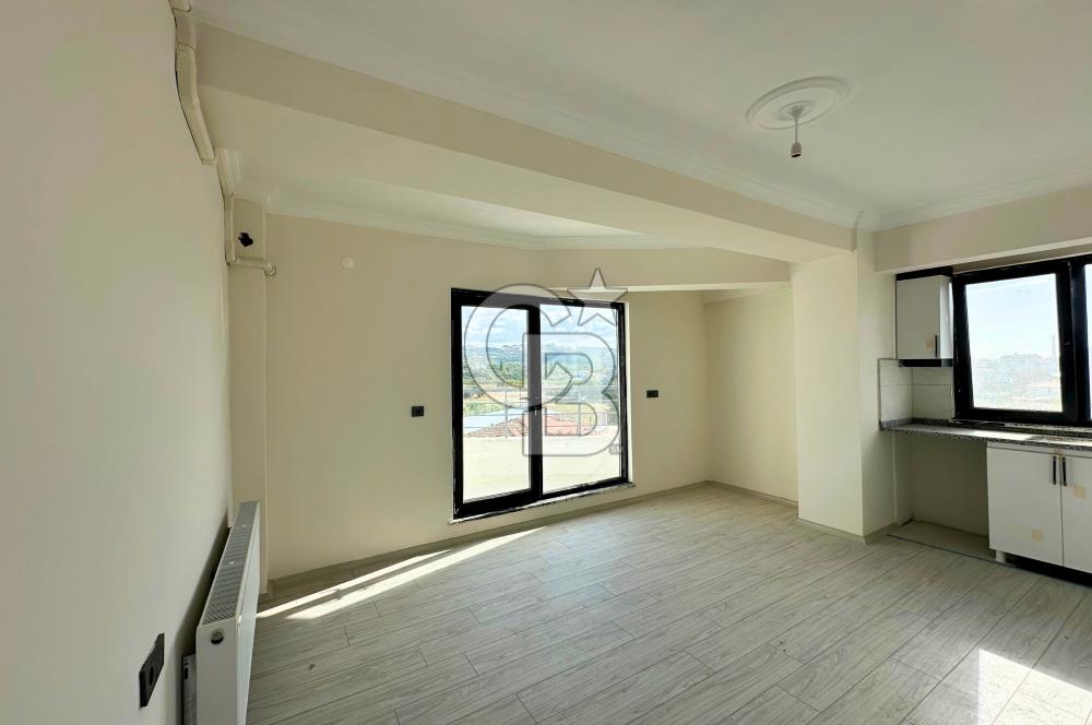 Çanakkale Lapseki Çardak Konaklarına Komşu Sıfır 1+1 Daire