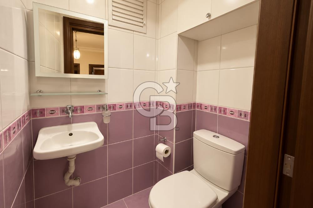 ATAŞEHİR ATAKUZEY SİTESİ'NDE 150 M² 4+1 SATILIK 6. KAT OTOPARKLI