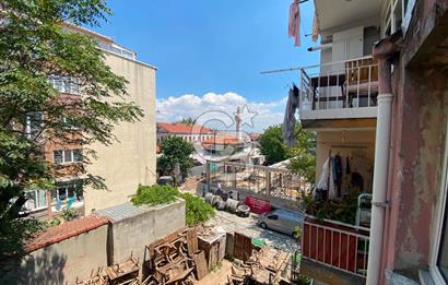 125 m² Detached House for Sale on Müteselsim Street in Kocamustafapaşa