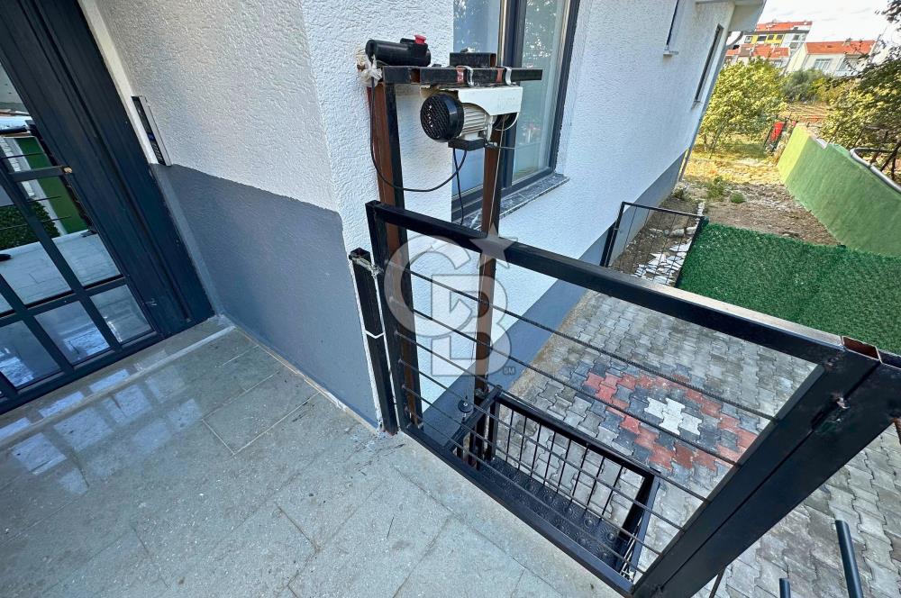 Çanakkale Lapseki Çardak Konaklarına Komşu Sıfır 1+1 Daire