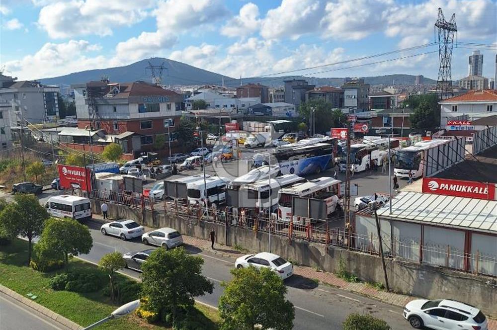 Cadde Üzeri Komple Kiralık 0 Plaza