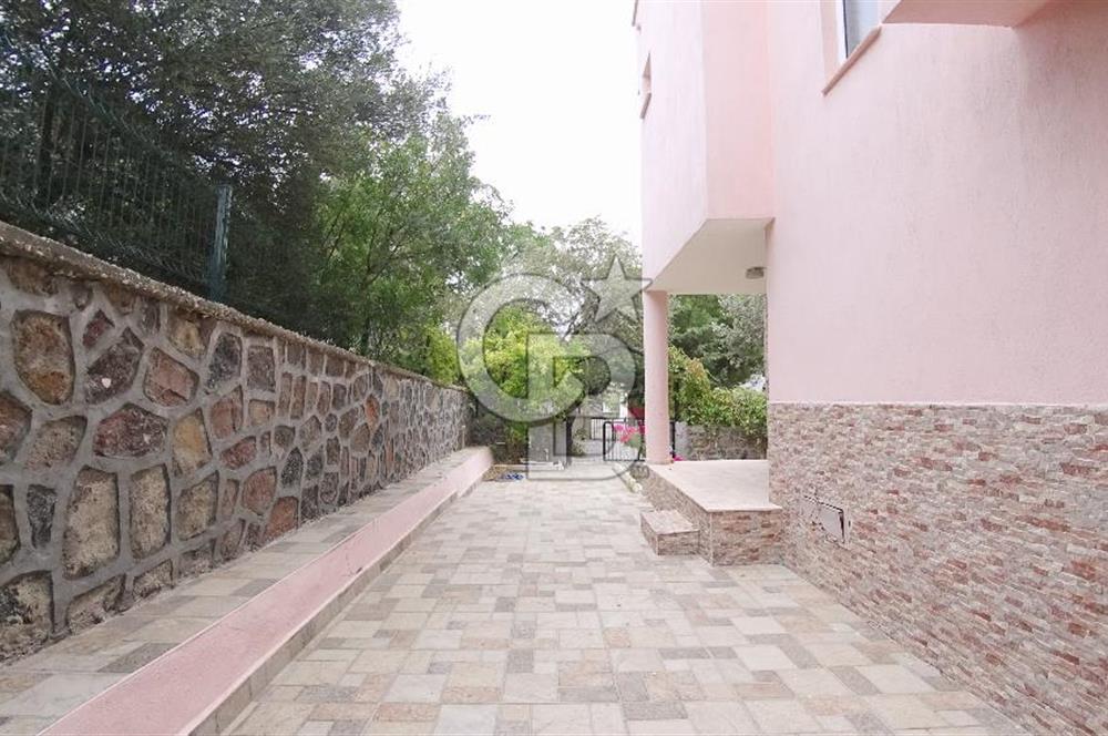 İzmir Dikili Denizköy Satılık Dubleks 4+1 165 M² Villa