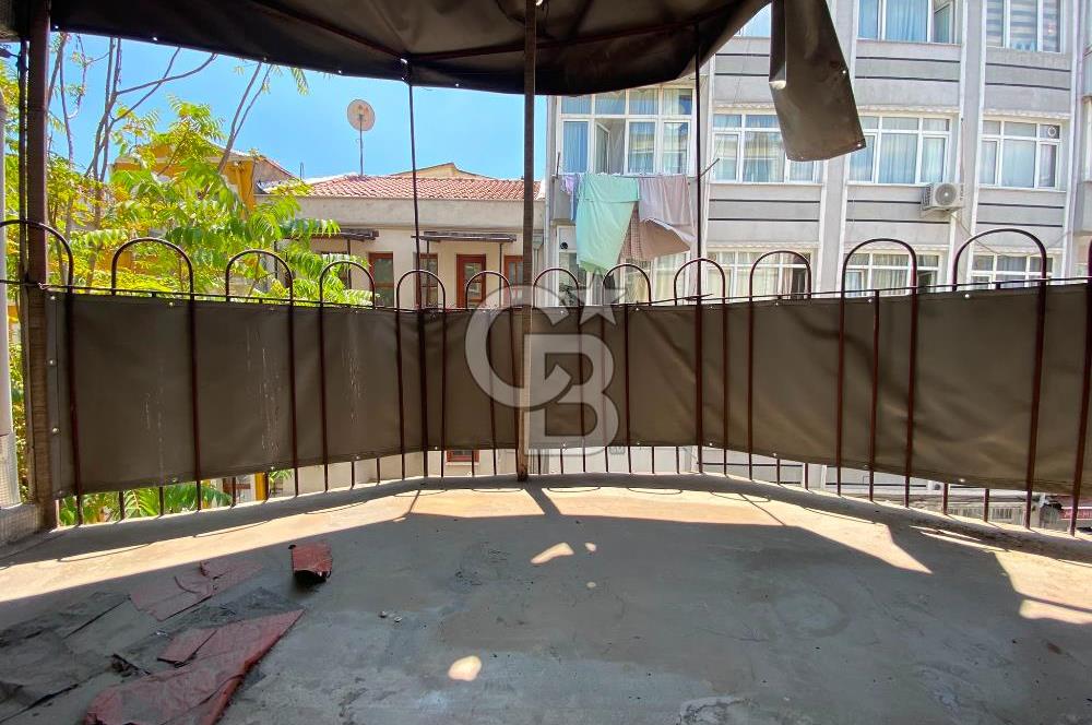 125 m² Detached House for Sale on Müteselsim Street in Kocamustafapaşa