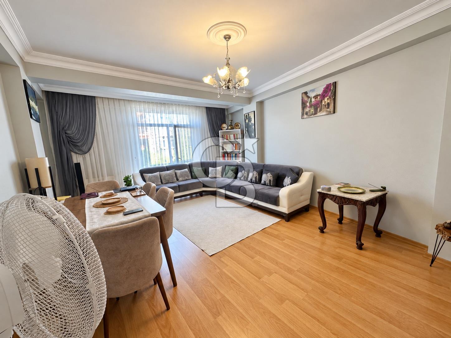 Kağıthane Gürselde Satılık Geniş 4+1 Dubleks Daire