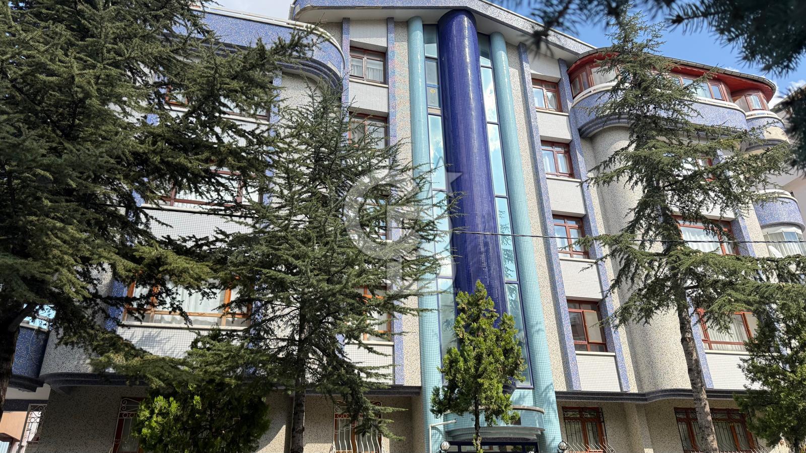 Şehrin Merkezinde Villa Tadında Bir Yaşam: Sancak'ta Müstakil Bahçeli 3.5+1