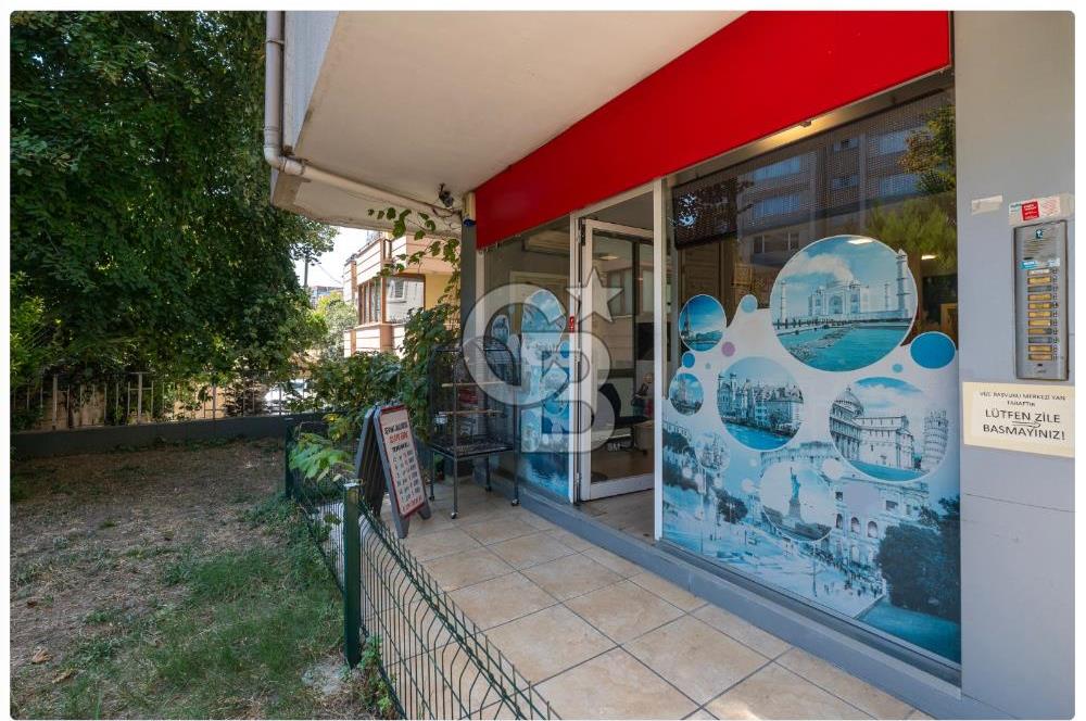 Kükürtlü Cad Üzerinde Satılık Şerefiyeli Dükkan
