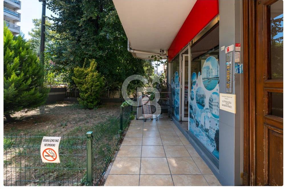 Kükürtlü Cad Üzerinde Satılık Şerefiyeli Dükkan