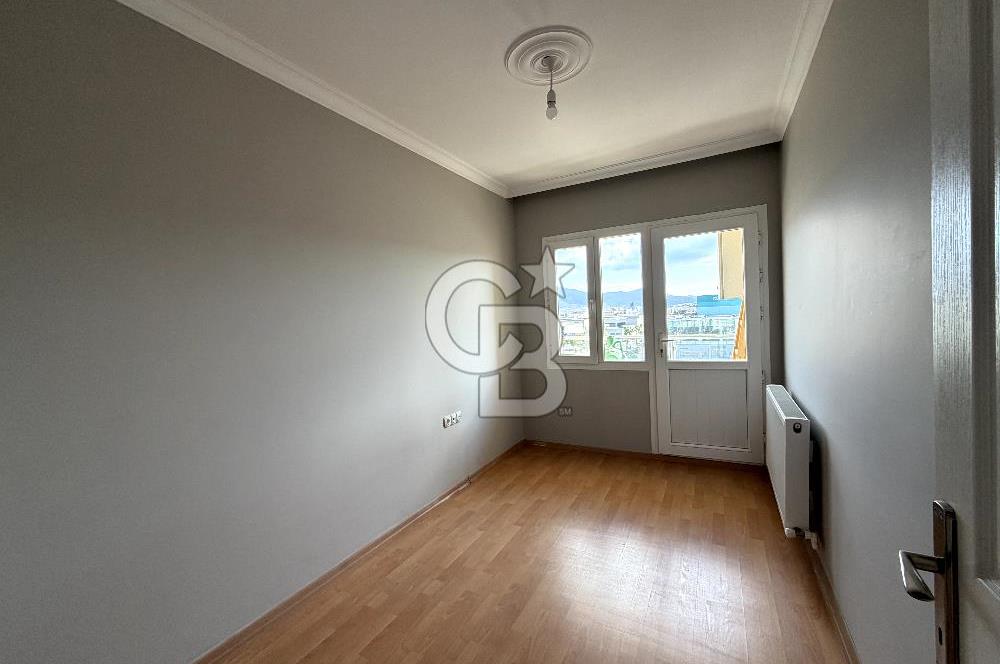 BORNOVA SERBEST SİTESİ’NDE KİRALIK GENİŞ 3+1 DOĞALGAZLI DAİRE