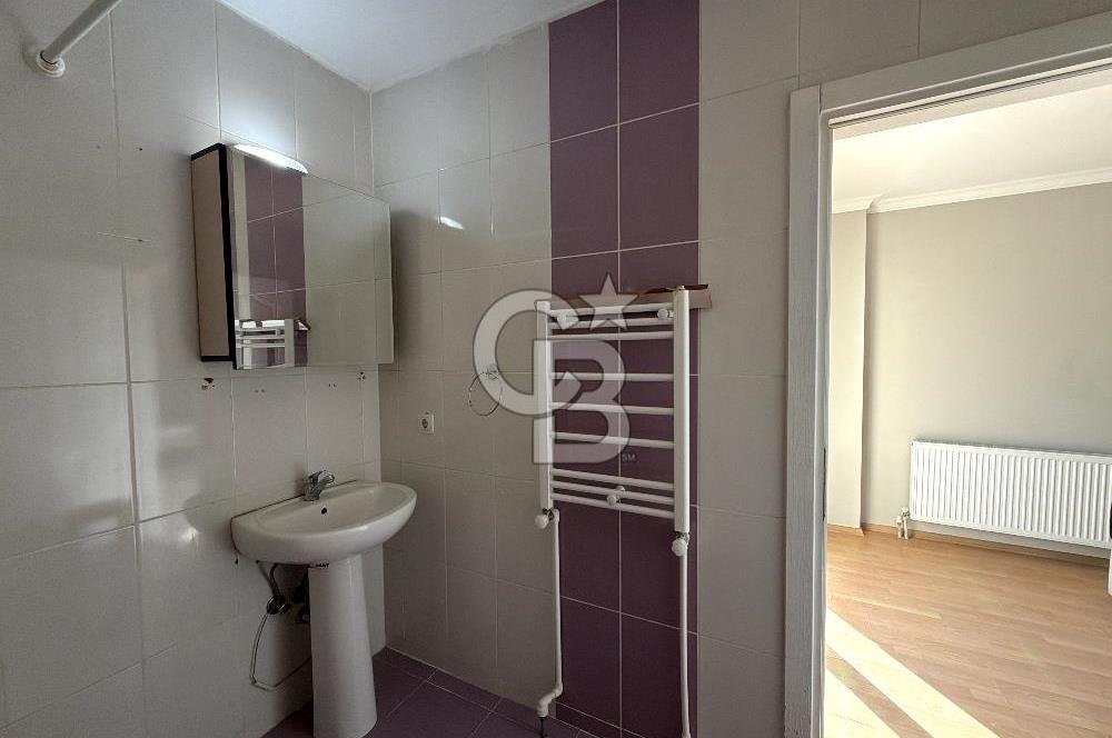 BORNOVA SERBEST SİTESİ’NDE KİRALIK GENİŞ 3+1 DOĞALGAZLI DAİRE