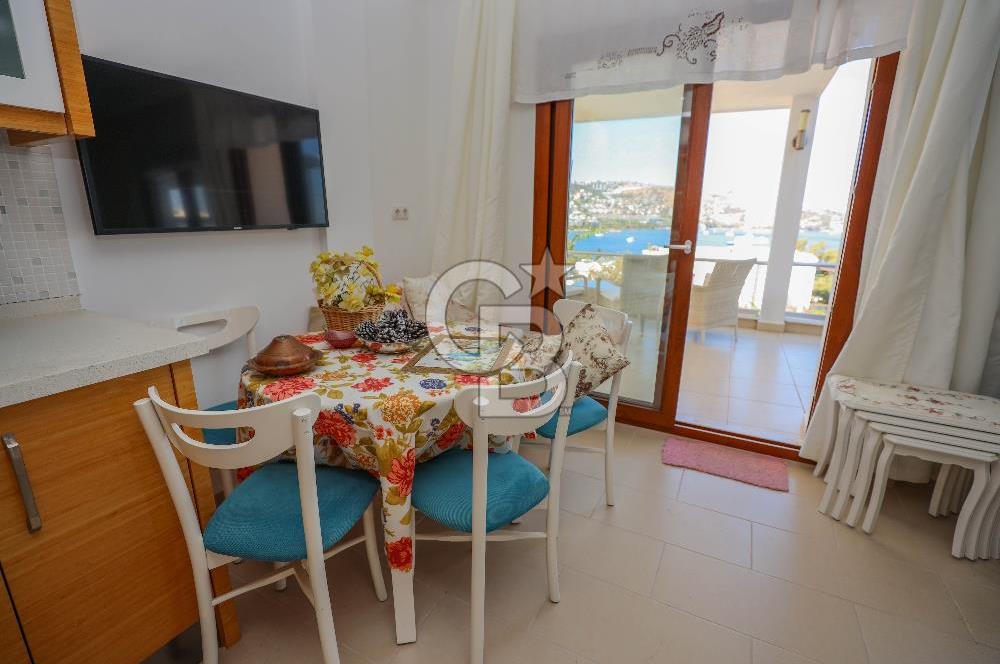 Bodrum Gündoğan Merkezde  Deniz Manzaralı Yenilenmiş 4+2 Tripleks