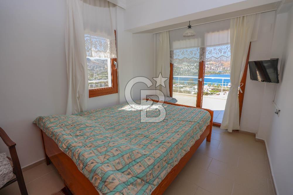 Bodrum Gündoğan Merkezde  Deniz Manzaralı Yenilenmiş 4+2 Tripleks
