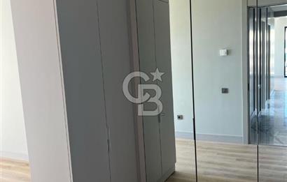 Sinpaş Boulevard Muhteşem Göl Manzaralı 3+1