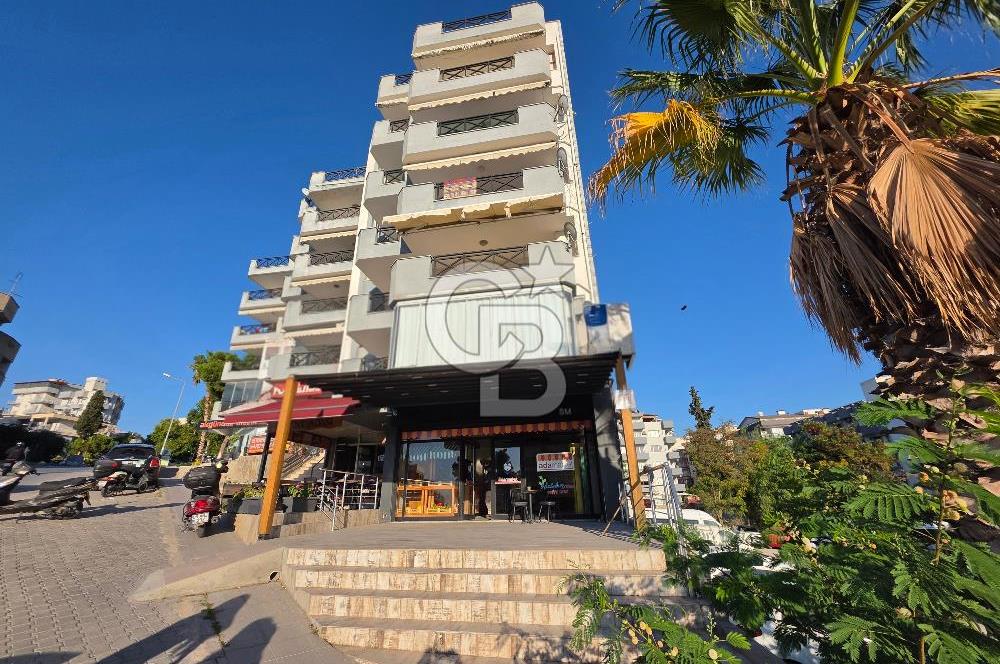 Kuşadası Türkmen'de Yatırımlık Köşe Mağaza