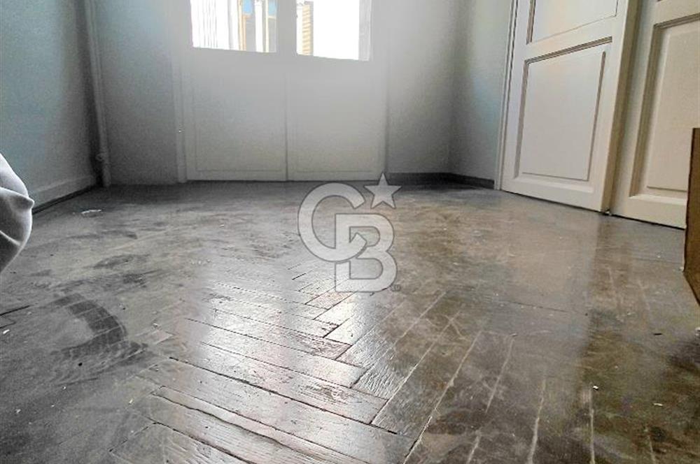 Beyoğlu Şişhanede çok iyi konumda kullanıma hazır 25 m2 1+1  Ofis