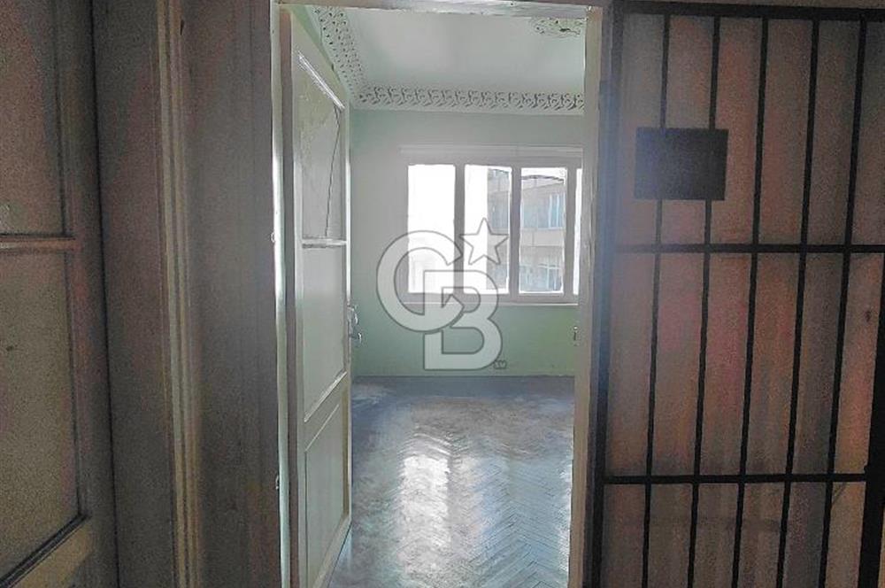 Beyoğlu Şişhanede çok iyi konumda kullanıma hazır 25 m2 1+1  Ofis