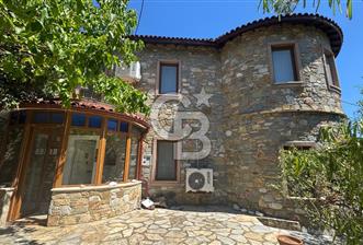DATÇA EMECİK’TE DENİZ MANZARALI, LOFT MÜŞTEMİLATLI 3+1 VİLLA - 1 - 376637