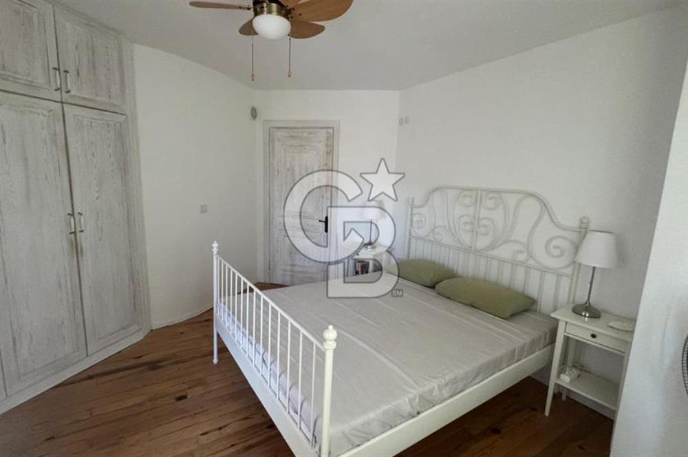 DATÇA EMECİK’TE DENİZ MANZARALI, LOFT MÜŞTEMİLATLI 3+1 VİLLA