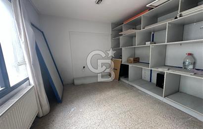 KARŞIYAKA ÇARŞI GİRİŞİNDE | İSKELE KARŞISI | SATILIK 30 M² OFİS