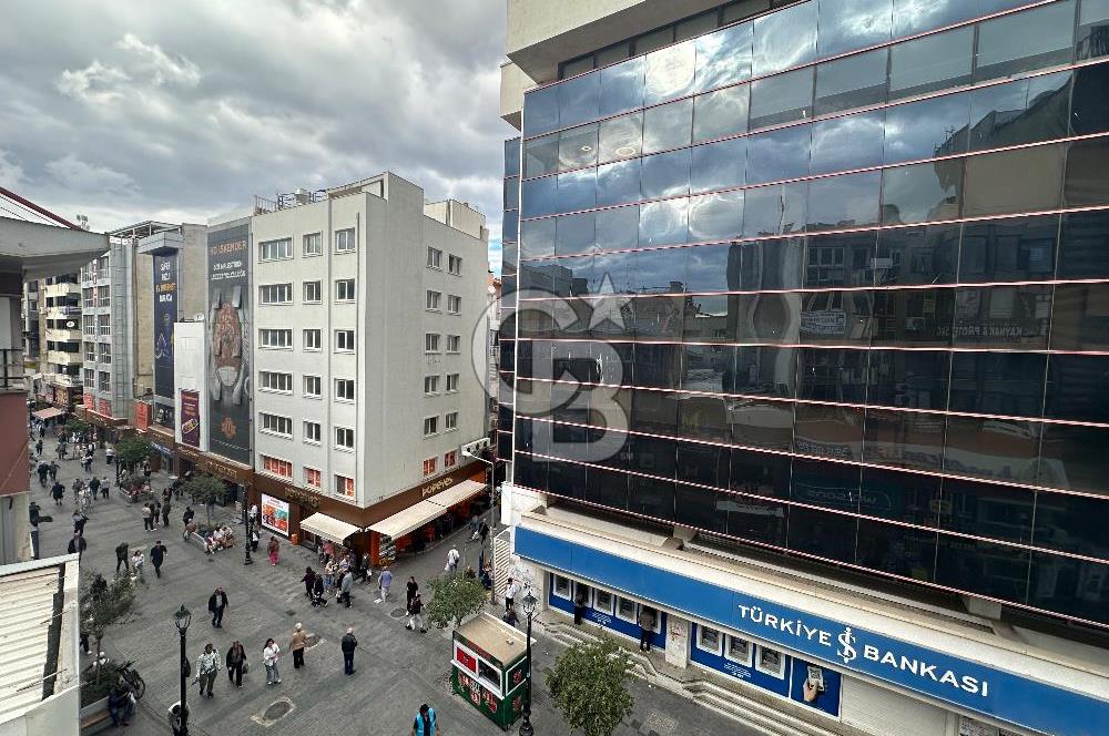 Karşıyaka Çarşı Girişi Deniz Manzaralı 85m2 Satılık Geniş Ofis