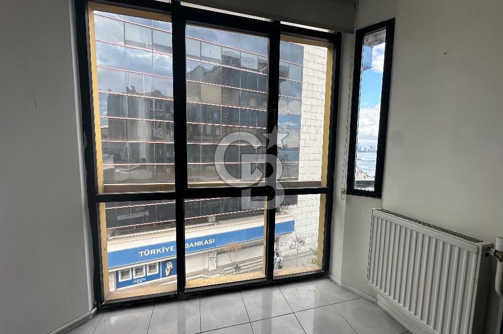 Karşıyaka Çarşı Girişi Deniz Manzaralı 85m2 Satılık Geniş Ofis